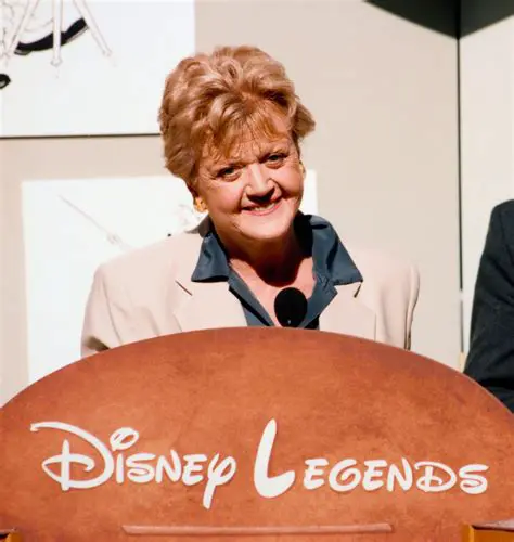 Remembering Angela Lansbury: A Life Dedicated to Stage and Screen