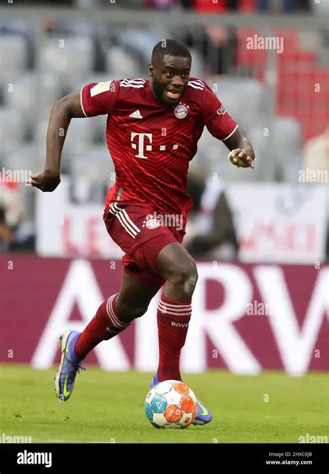 Dayot Upamecano: Bayern Münchens Abwehranker im Fokus – Aktuelle Entwicklungen und Analysen