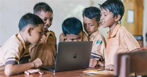 Interaksi dalam Pengembangan Pendidikan