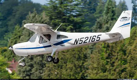 Key Features of the Cessna 162 Skycatcher