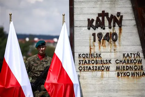 Krytyka sowieckiego totalitaryzmu