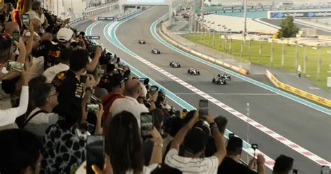 El Corazón de la Velocidad: Un Viaje Profundo al Mundo del Racing en México
