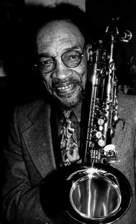 Sam Rivers: Pionier Awangardy Jazzowej i Niezrównany Multiinstrumentalista