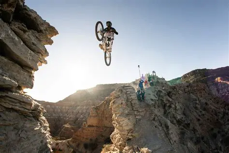 Szymon Godziek: Fenomen Freeride'u i Król Adrenaliny w Świecie Kolarstwa Górskiego