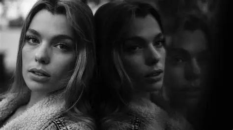 The Use of Mirrors and Reflections