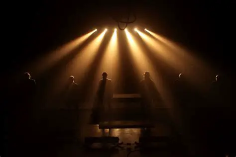 Theatrical Lighting and Spotlight Effect